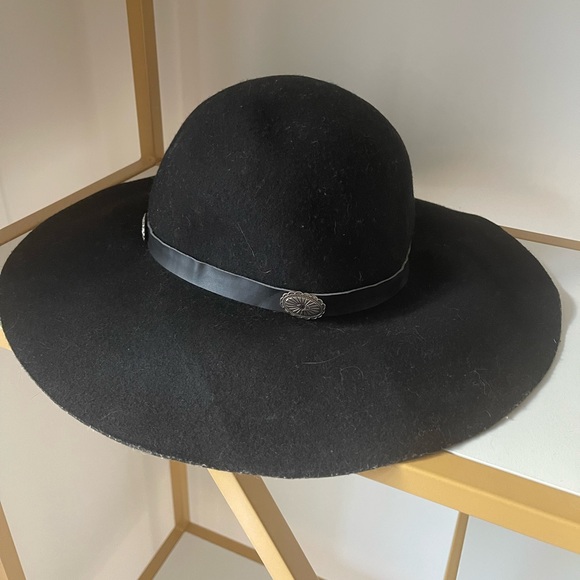 Black felt hat - Picture 3 of 5